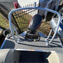 Premier Pontoons Sunspree RF