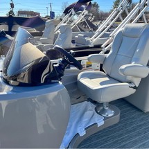 Premier Pontoons Sunspree RF