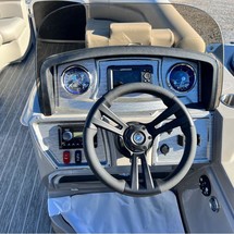 Premier Pontoons Sunspree RF