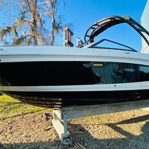 Sea Ray 270 SDX OB