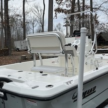 Mako 19 CPX