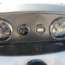 Hurricane 201 sundeck sport