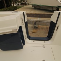 Edge water 228 cc