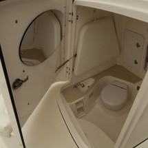 Edge water 228 cc