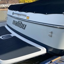 Malibu Wakesetter 23 LSV