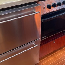 Sea ray 480 sedan bridge