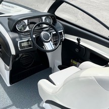 Malibu Wakesetter 24 MXZ