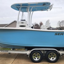 Angler Pro Boats 2900 center console