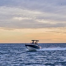 Quicksilver Activ 805 Open