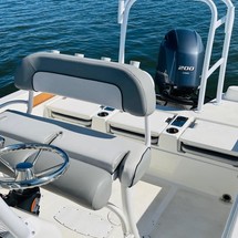 Nauticstar 231