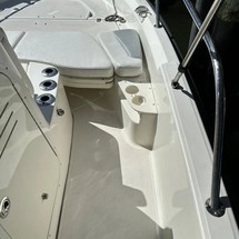 Boston Whaler 210 Dauntless