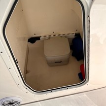 Boston Whaler 210 Dauntless