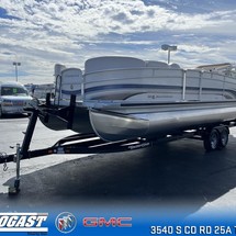 Premier Pontoons Grand Entertainer