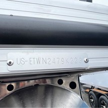 Bennington 24 sbrx