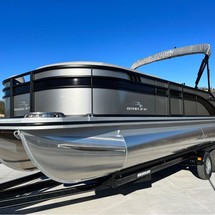 Bennington 24 sbrx