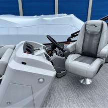 Bennington 24 sbrx