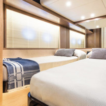 Absolute Navetta 52