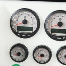 Ranger boats 2400 bay