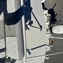 Ranger boats 2400 bay