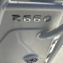 Ranger boats 2400 bay