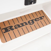 Ranger boats 2400 bay