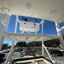 Ranger boats 2400 bay