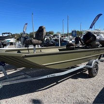 Lund Boats Predator 1660