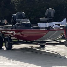 Tracker Pro 170