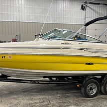 Sea Ray 200 Sundeck