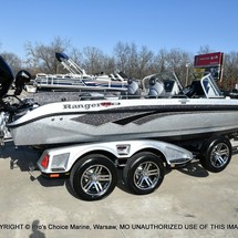 Everglades 230 cc w/ 250 verado