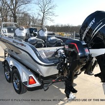 Everglades 230 cc w/ 250 verado