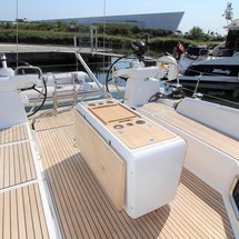 Jeanneau 54