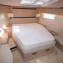 Jeanneau 54