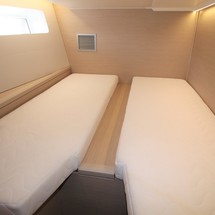 Jeanneau 54