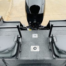 Tracker Targa V-18 WT