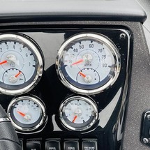 Tracker Targa V-18 WT
