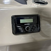 Sun Tracker Party Barge 20 DLX