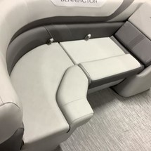 Bennington 24 sbrx