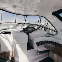 Four winns 378 vista