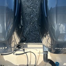 Grady-White Freedom 275