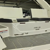 Regal 2100 RX Surf