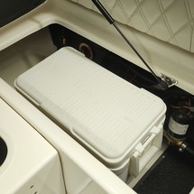Regal 2100 RX Surf