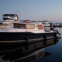 Ranger Tugs R-27