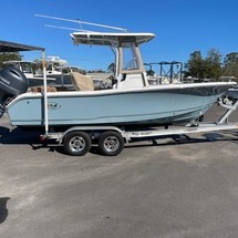 Sea Ray hunt ultra 211