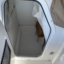 Sea Ray hunt ultra 211