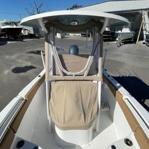 Sea Ray hunt ultra 211