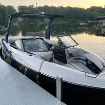 Malibu Wakesetter 23 LSV