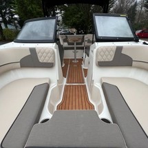 Bayliner VR5 BOWRIDER