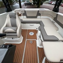 Bayliner VR5 BOWRIDER