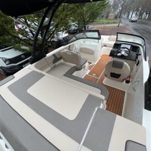 Bayliner VR5 BOWRIDER